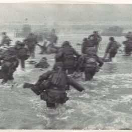 La mayor retrospectiva española de Robert Capa, en el Círculo de Bellas Artes