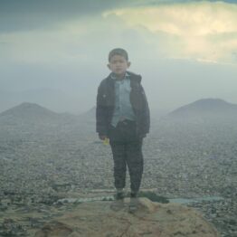 El MACBA suma a su colección dieciocho obras de videoarte de la Fundación Han Nefkens