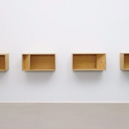 Los objetos específicos de Donald Judd, en la Galería Elvira González