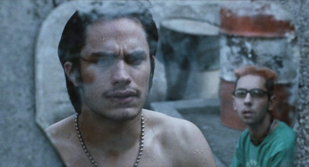 Fotograma de Amores Perros, 2000. Cortesía de Rodrigo Prieto. © Alta Vista Films