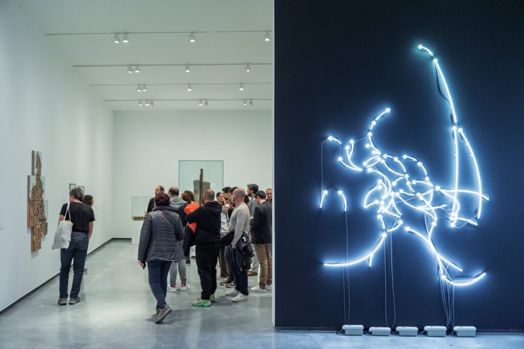 Nuevas islas para Helga: El sentido de la abstracción. Museo Helga de Alvear
