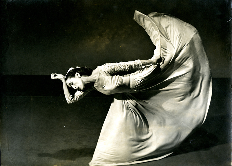 "Barbara Morgan: Gesto, danza y expresionismo". Museo Nacional del Romanticismo