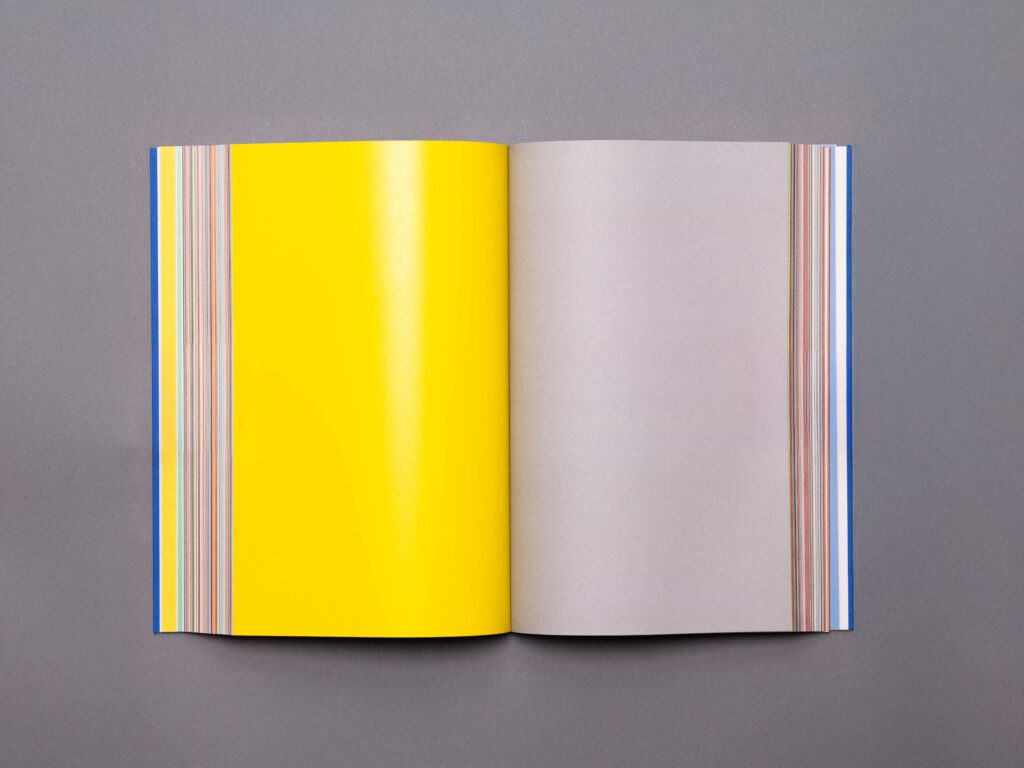 Claudia de la Torre. The Waves