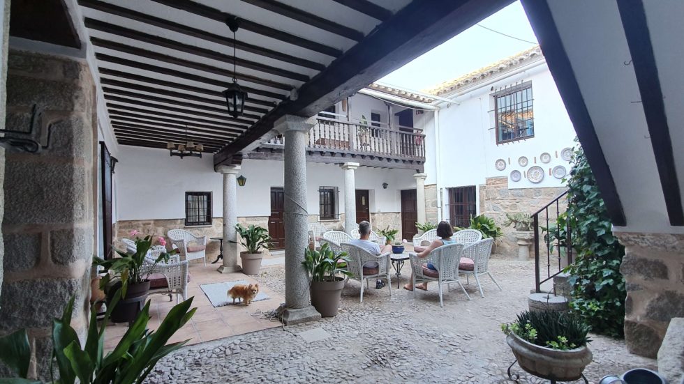Entre patios. Orgaz