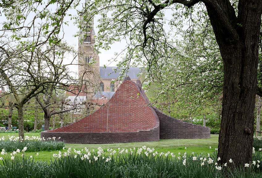 Trienal de Brujas 2024. Spaces of Possibility. Shingo Masuda + Katsuhisa Otsubo Architects. empty drop. Foto: Filip Dujardin