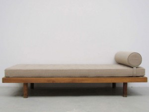 Los diez muebles icónicos que tendríamos en casa si tuviéramos otra