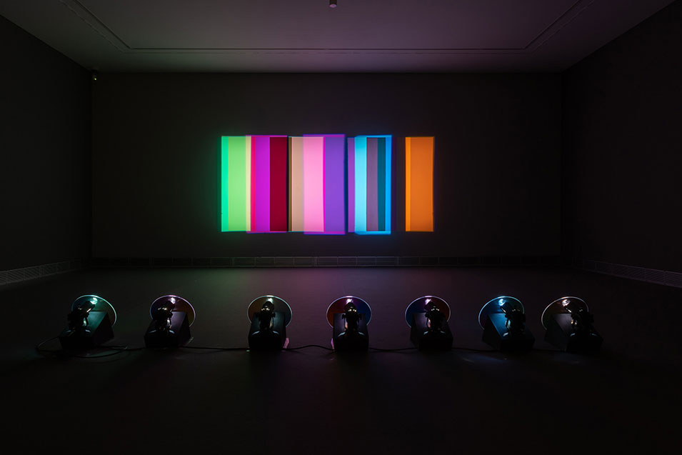 En vivo y en directo: color, percepción y experiencia. Exposición en el Museo Universidad de Navarra. Karina Piesajovich