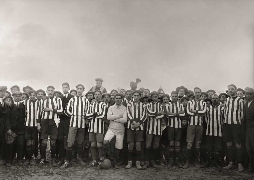 Rodolfo Albasini. Equipo del Sport Club de Huesca. Campo de fútbol de la Estación, Huesca, 1911