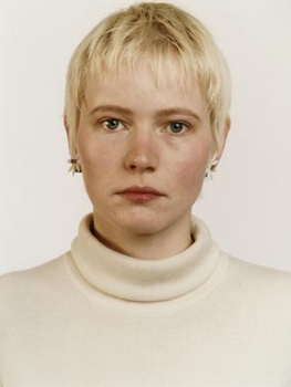 Thomas Ruff. Retrato (A. Kachold), 1987. Copyright Thomas Ruff VEGAP Madrid 2011