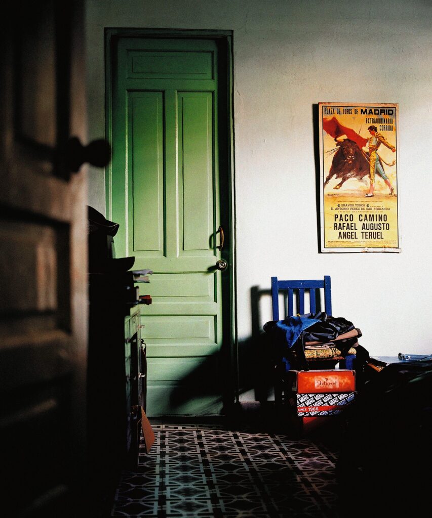 Alejandro Cartagena. Espacios habitables #1, de la serie Espacios habitables, 2005-2006. Cortesía del artista © Alejandro Cartagena