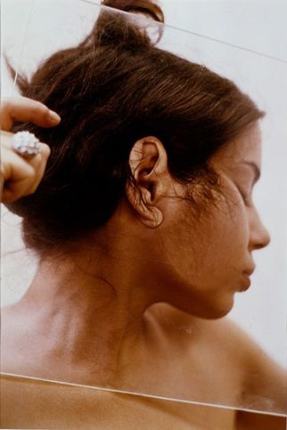 Ana Mendieta. Untitled (Glass on Body Imprints), 1972-1997. Copyright Ana Mendieta. The Estate of Ana Mendieta Collection y Galería Lelong. Cortesía MUSAC