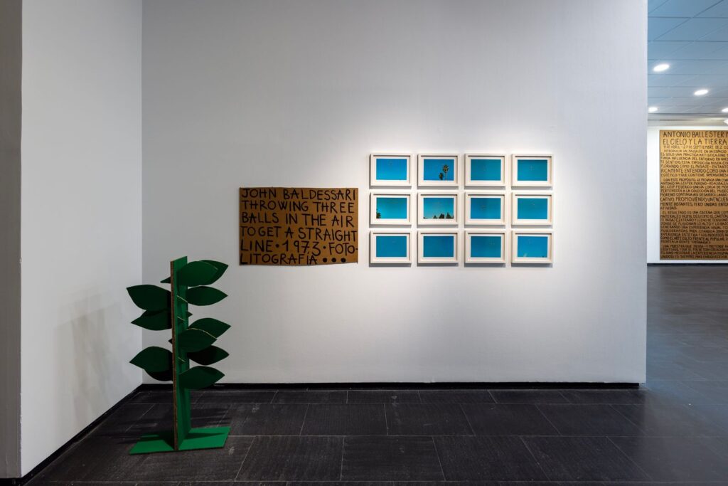 Antonio Ballester Moreno. El cielo y la tierra. CA2M. Fotografía: Sue Ponce