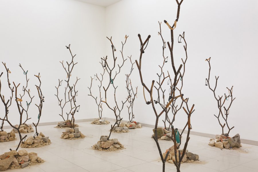 Kader Attia. Intifada: los rizomas interminables de la revolución, 2016