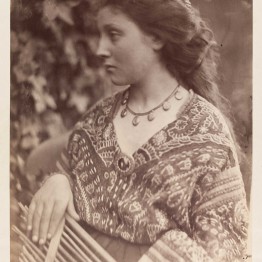 Julia Margaret Cameron. Sappho, 1865