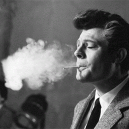 Marcello Mastroianni en una pausa del rodaje de La Dolce Vita, 1959 © Cortesía de Arturo Zavattini.