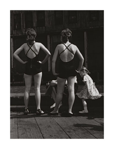 Ruth Orkin. Two Women in Bathing Suits, Gansevoort Pier, New York City, 1948