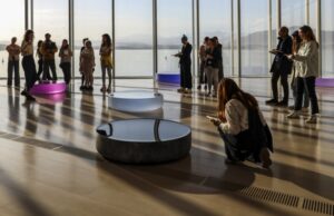 Roni Horn. Vista de la exposición en el Centro Botín