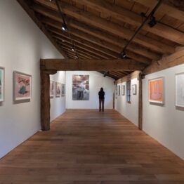 Vista de los dibujos de Phyllida Barlow en Chillida Leku