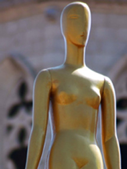 Maniquí de la fachada del Teatro-Museo Dalí