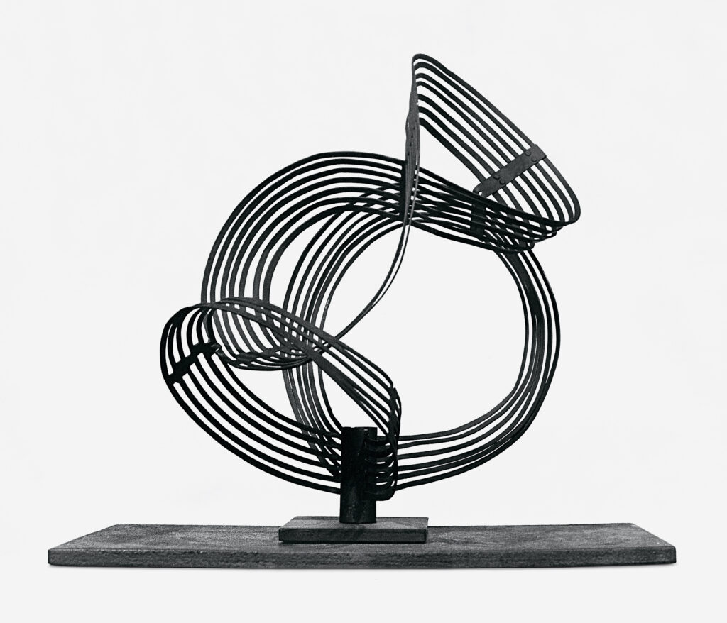 Gego. 12 círculos concéntricos, 1957. © Fundación Gego