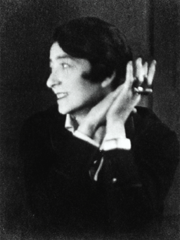 Berenice Abbott, Portrait d’Eileen Gray, Paris, 1926 © Berenice Abbott / Commerce Graphics