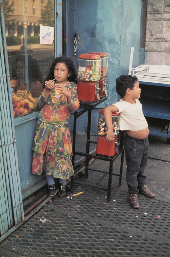 Helen Levitt. New York, 1971. © Film Documents LLC, courtesy Zander Galerie, Cologne