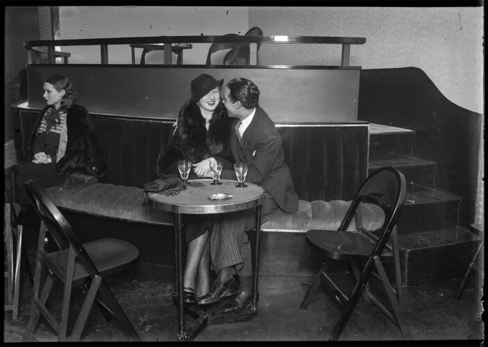 Puig Farran. Una pareja en un bar de Barcelona, 1931-1936. Arxiu Fotogràfic de Barcelona/ Archivo de la familia Puig Farran