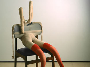 Sarah Lucas. Bunny Gets Snookered, 1997. Cortesía de Sadie Coles HQ, Londres