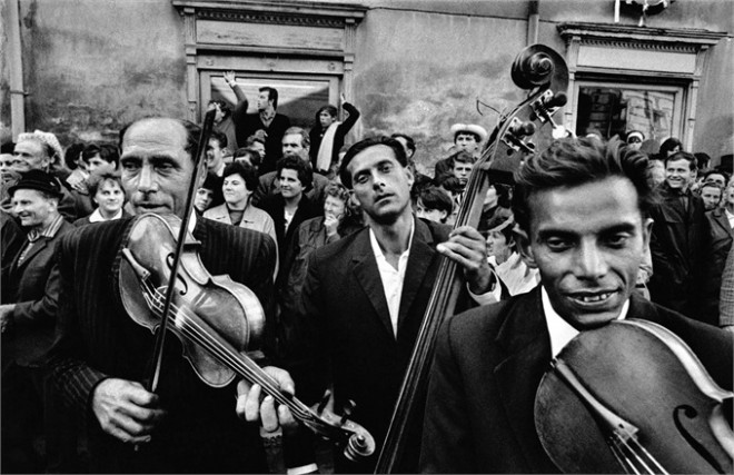 Josef Koudelka. Moravia (Strážnice), 1966. © Josef Koudelka / Magnum Photos