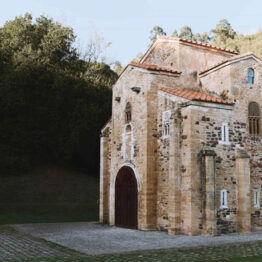 San Miguel de Lillo, siglo XI. Asturias