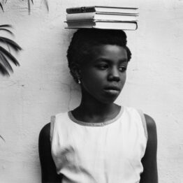 Paul Strand. Anna Attinga Frafra, Accra, Ghana, 1964. Colecciones Fundación MAPFRE © Aperture Foundation Inc., Paul Strand Archive