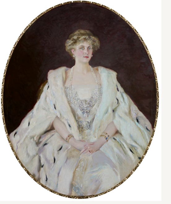Joaquín Sorolla. Retrato de la reina Victoria Eugenia de Battenberg con manto de armiño, 1908
