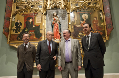 Presentación del depósito del retablo Los Gozos de Santa María en el Museo Nacional del Prado. En la imagen, el secretario de Estado de Cultura, José María Lassalle, Plácido Arango, el duque del Infantado y el director del Museo del Prado, Miguel Zugaza. 