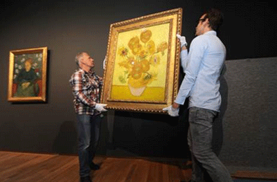 Los Girasoles vuelven al Museo Van Gogh. Foto: Martijn van den Dobbelsteen