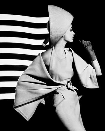 William Klein. Dorothy + white light stripes, Paris 1962