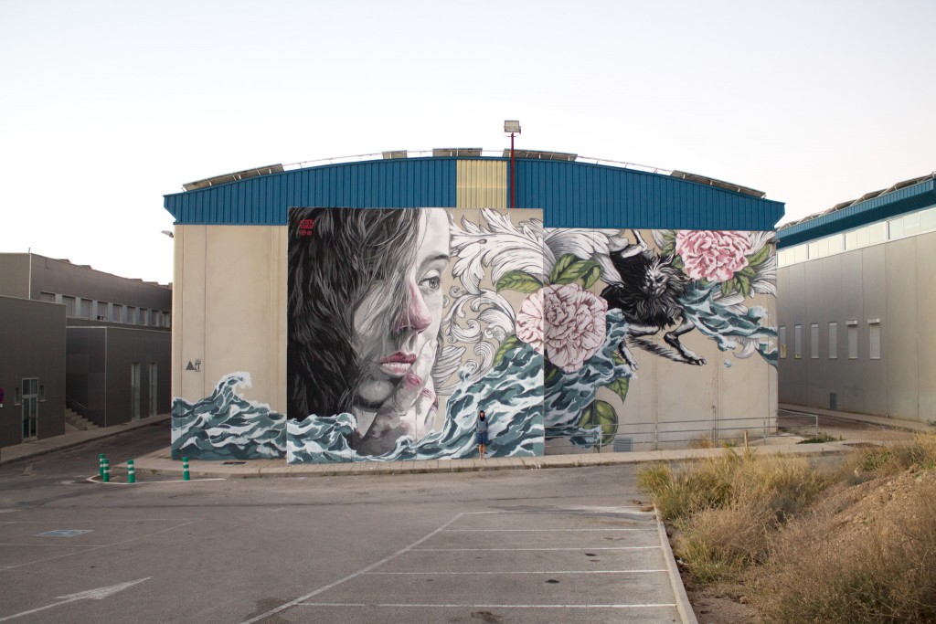 Lula Goce. Mural en la Universidad de Murcia para el proyecto Tuenti Urban Art Project