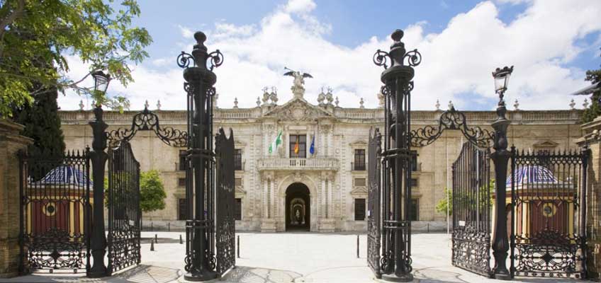 15 Ayudantes de archivos, bibliotecas y museos (bibliotecas) en la Universidad de Sevilla