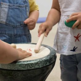 Iniciación musical. Cuando el mar suena. Taller infantil en el Museo Carmen Thyssen Málaga