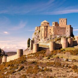 Empleo cultural. Guía turístico en el Castillo de Loarre