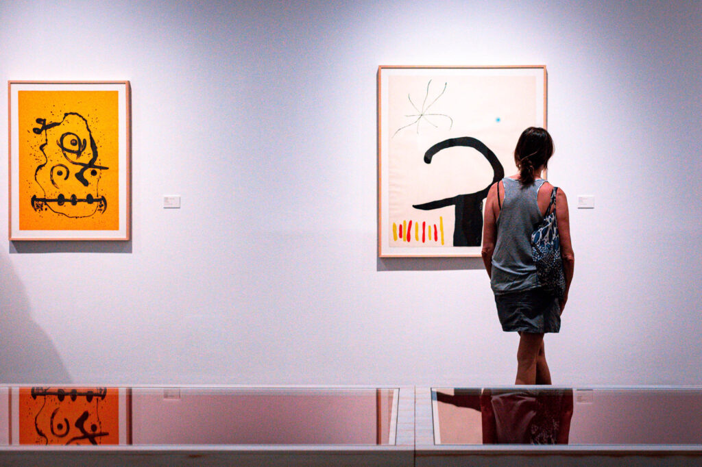 Taller de grabado experimental en torno a Joan Miró. Centro Unicaja Cádiz