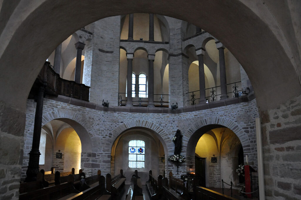 Monasterio de Ottmarsheim, siglo XI. Alsacia