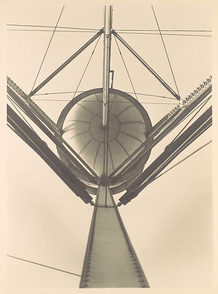 Imogen Cunningham. Depósito de Shredded Wheat, 1925