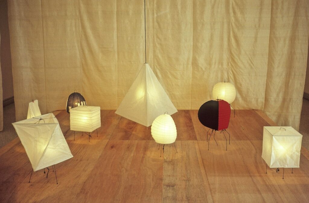 Isamu Noguchi: What is Sculpture? Pabellón de Estados Unidos en la Bienal de Venecia, 1986. The Noguchi Museum Archives