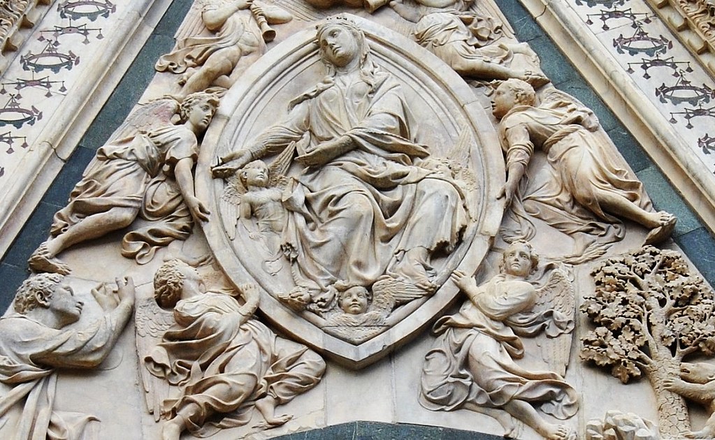 Nanni di Banco. Asunción de la Virgen. Portada de la Mandorla. Santa María dei Fiore, Florencia