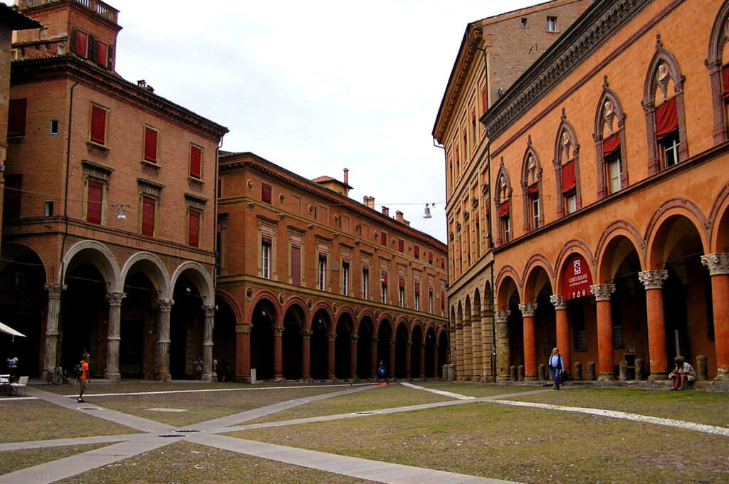 Piazza Santo Stefano, Bolonia