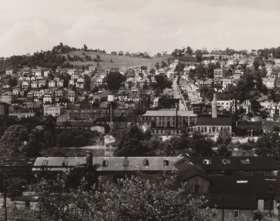 Walker Evans. Vista de Morgantown, West Virginia, 1935. MoMA, Nueva York