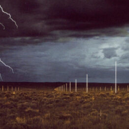 Walter de Maria. The Lightning Field. Dia Art Foundation, Nueva York