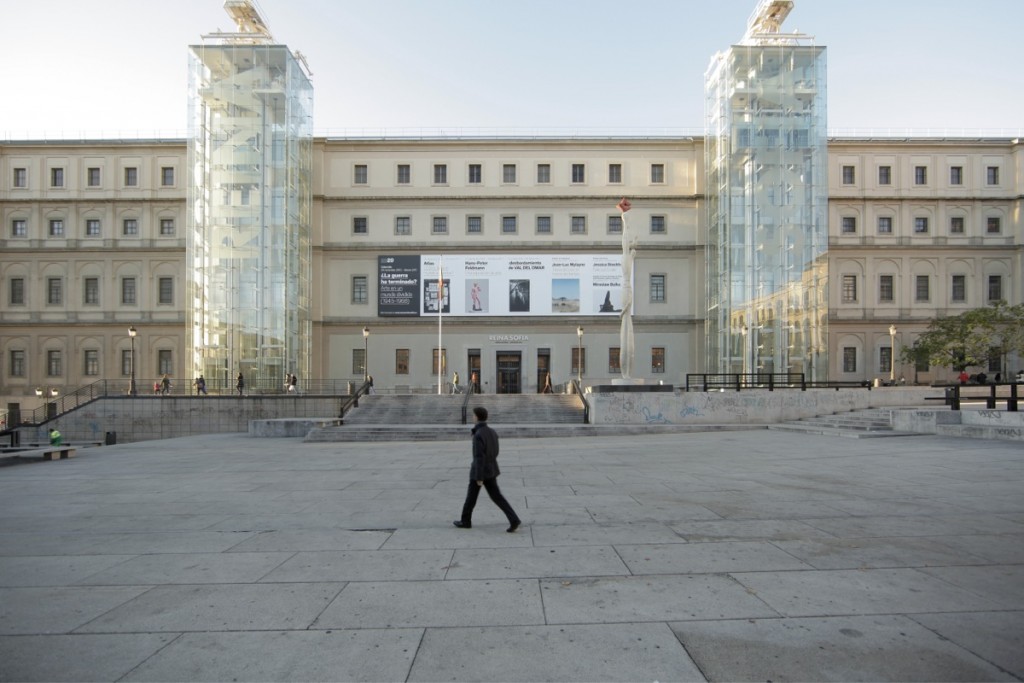 3 Titulados Superiores de Gestión y Servicios Comunes en el Museo Reina Sofía